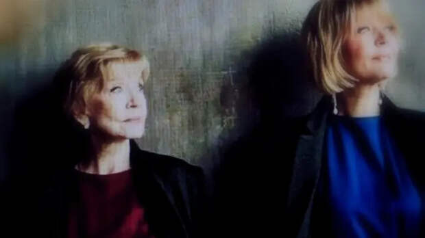 Поведение Меньшовой на прощании с мамой Алентовой удивило народ