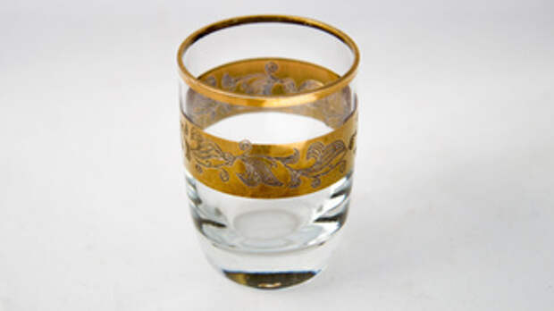 Рюмка / Фото: pxhere.com/ru/photo/1176647