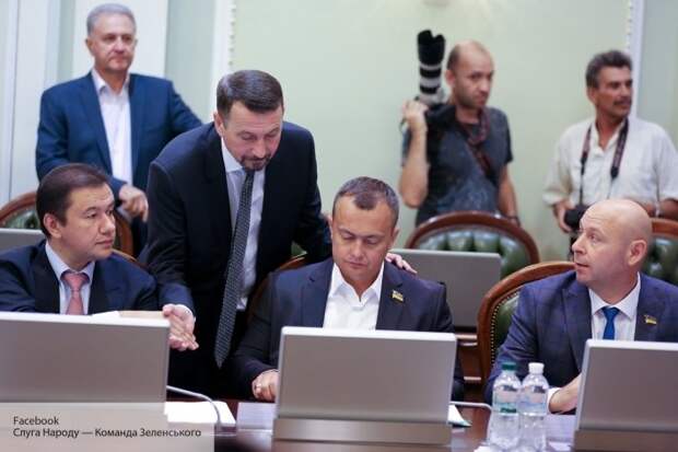 Механизм распада Украины запущен и его не остановить: топ-пять политических событий года  