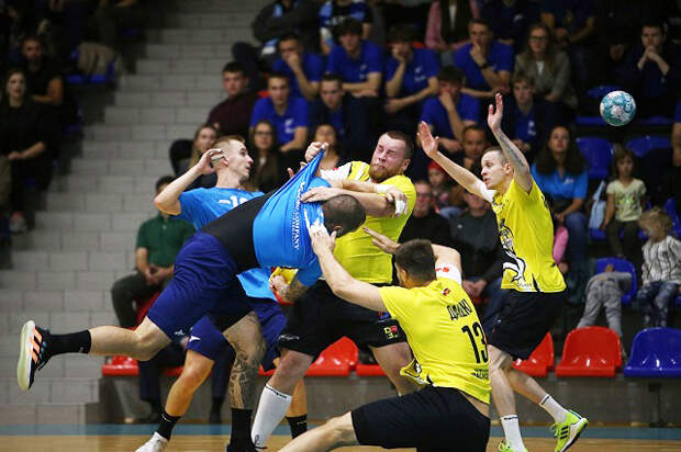 Гандбол: СКИФ победил в Санкт-Петербурге «Зенит» и идет со 100-процентным показателем!