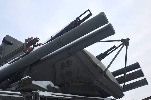 Работу гибридной версии ЗРПК «Панцирь» показали на видео