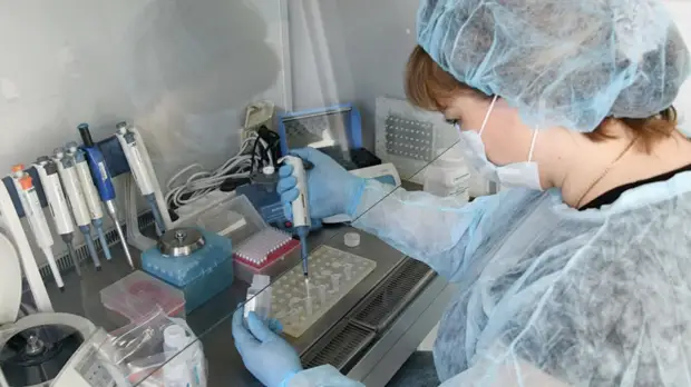 В «Векторе» рассказали о третьем этапе испытаний вакцины от COVID-19