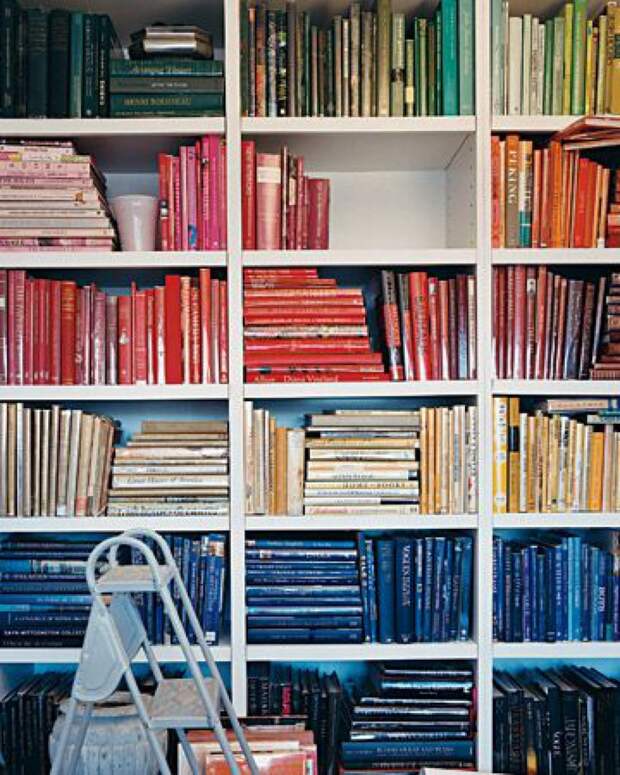 Книги в интерьере