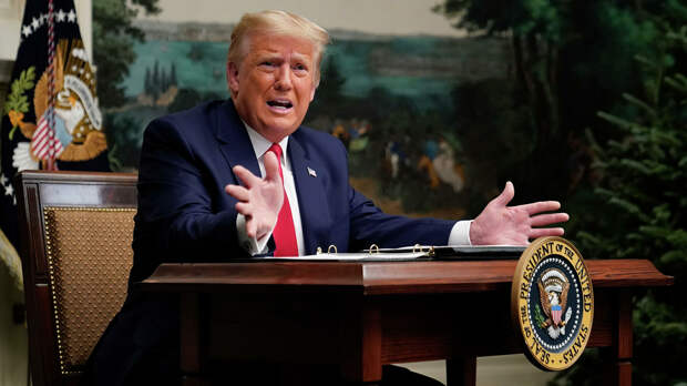 Президент США Дональд Трамп во время телеконференции в Белом доме - РИА Новости, 1920, 27.11.2020