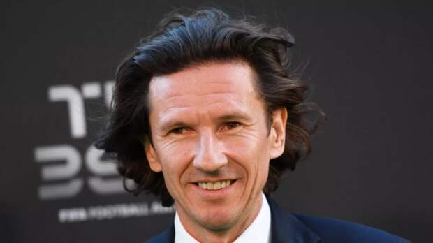 Смертин пробежал 73 км за шесть часов по 200-метровому кругу в манеже без пауз