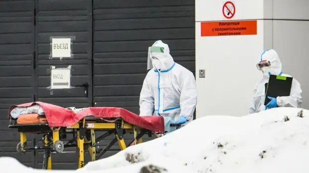 Снижение на 31,9%: в России за сутки госпитализированы 12 653 человека с коронавирусом