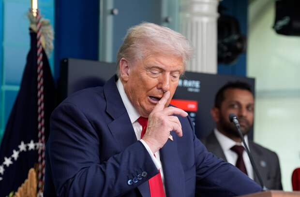 В США раскрыли, на что рассчитывает Трамп в конфликте с Ираном