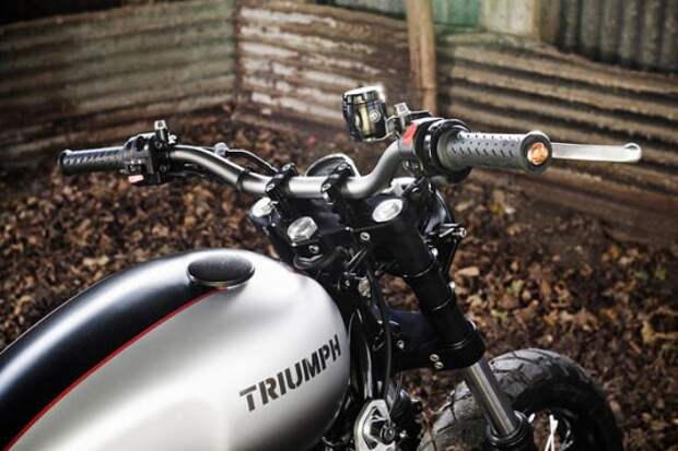 Triumph scrambler - S6