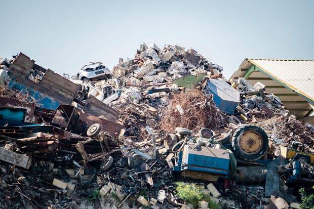 В Красноярском крае ввели особый режим из-за переполненных мусорных полигонов