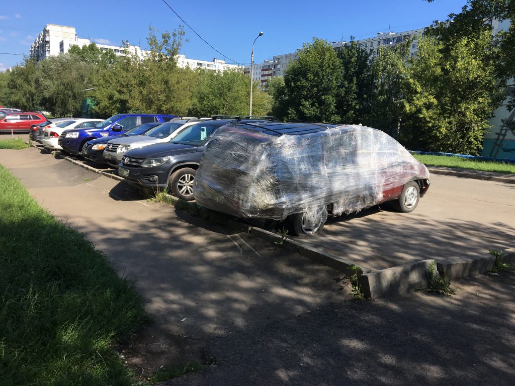 Три брошенных автомобиля выявили в Алтуфьеве