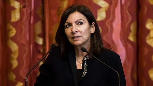 Мэрию Парижа оштрафовали за количество женщин в руководстве. Что делают власти Франции, чтобы добиться гендерного равенства?