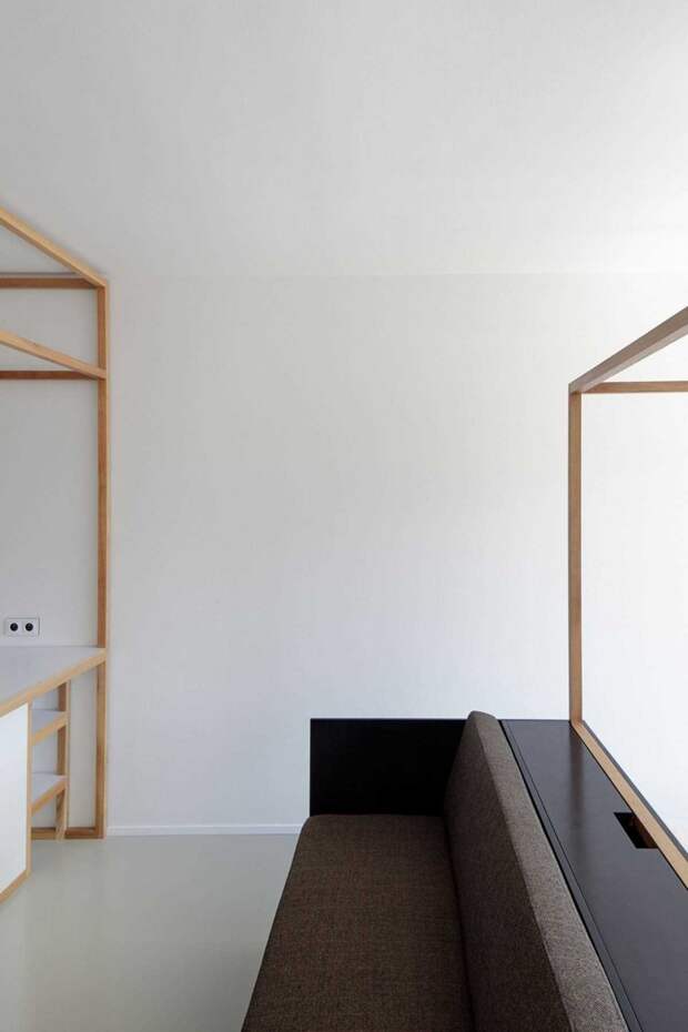 Интерьер минималистской квартиры-студии в Праге