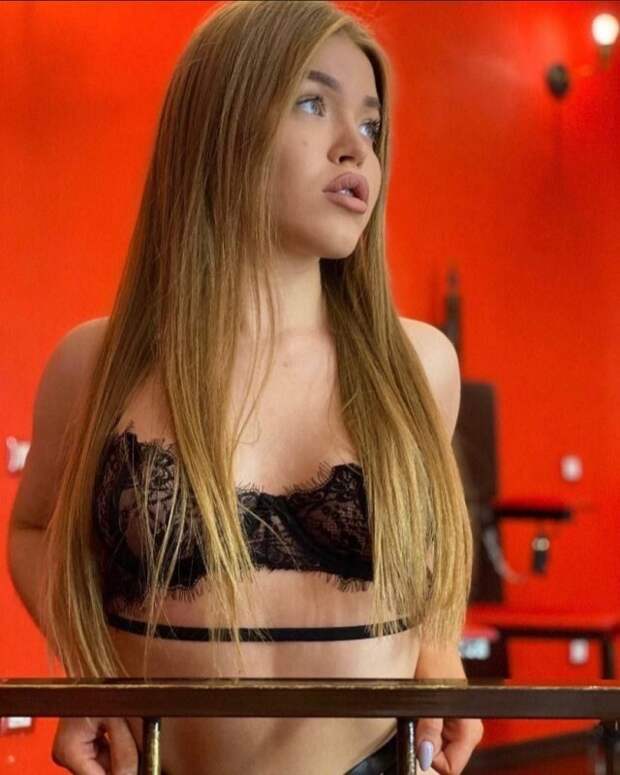 В Екатеринбурге возбудили уголовное дело на местную модель Onlyfans