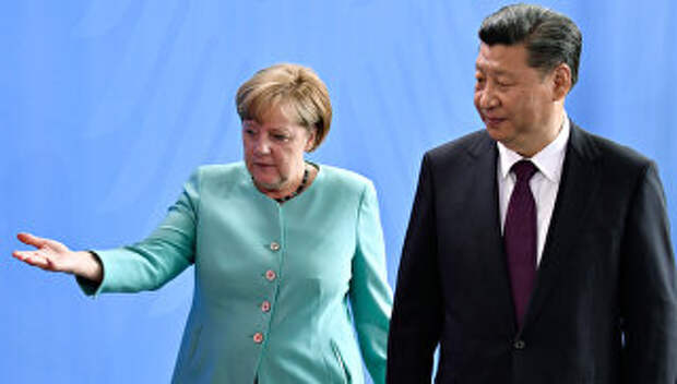 Канцлер Германии Ангела Меркель и председатель КНР Си Цзиньпин во время встречи в Берлине
