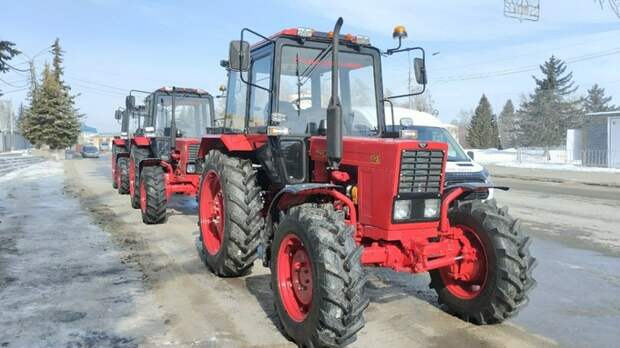 Житель Алтая пообещал другу выгодно продать его трактор и сдал на металлолом