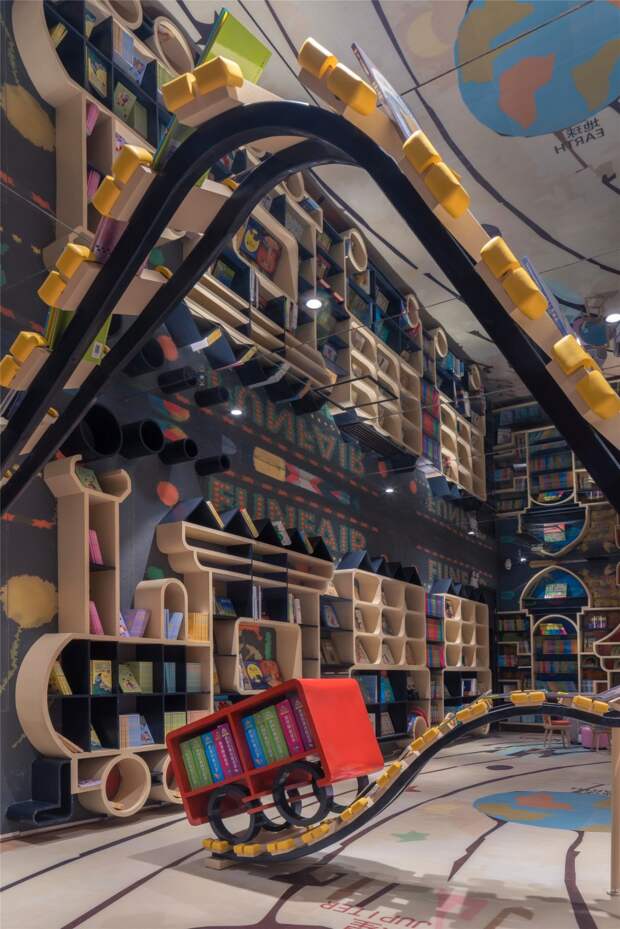 Безумие книжного магазина в Китае