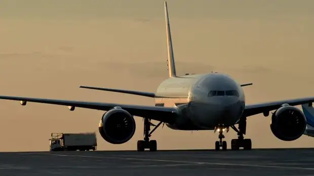 Такой простой: Внуково вслед за Шереметьево перевел сотрудников на новый график