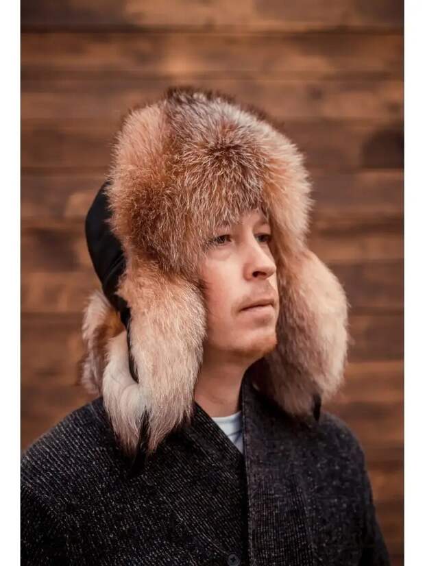 Русские подстаканники и шапки-ушанки активно продаются в США