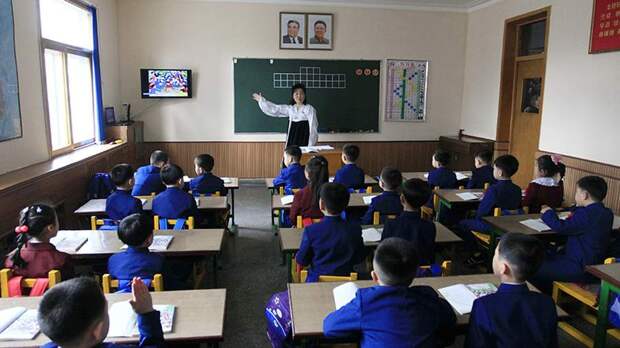 В школах КНДР теперь преподают русский язык как обязательный предмет