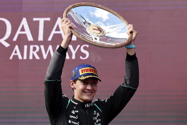 Пилот "Мерседеса" Расселл выиграл квалификацию к спринту Гран-при Китая