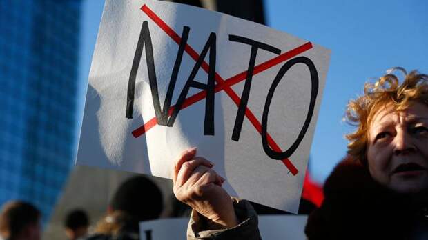 В России отреагировали на новые планы НАТО в отношении Москвы