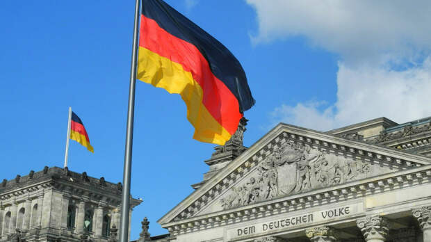 Главу RT DE вызвали в берлинский отдел полиции по делу об убийстве