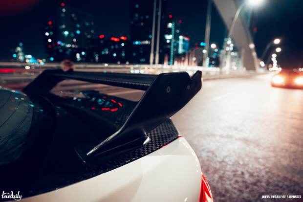 BMW M2 CS racing карбон