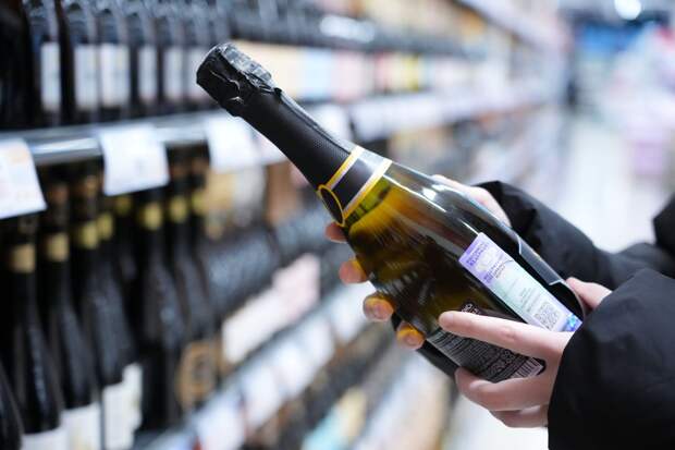 Роскачество составило рейтинг лучших игристых вин России