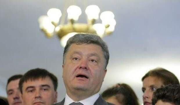 Президент Украины подписал закон о люстрации Президент Украины подписал закон о люстрации