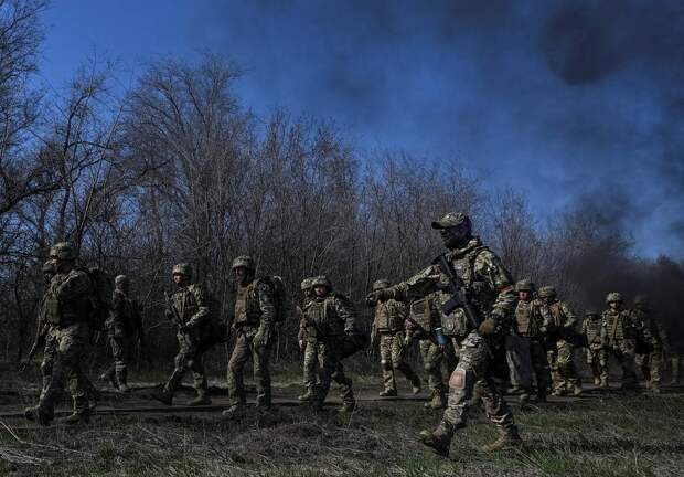 На Украине объяснили заявления Зеленского по выводу ВСУ из Донбасса