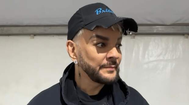 Поведение Киркорова в аэропорту осудили в Сети