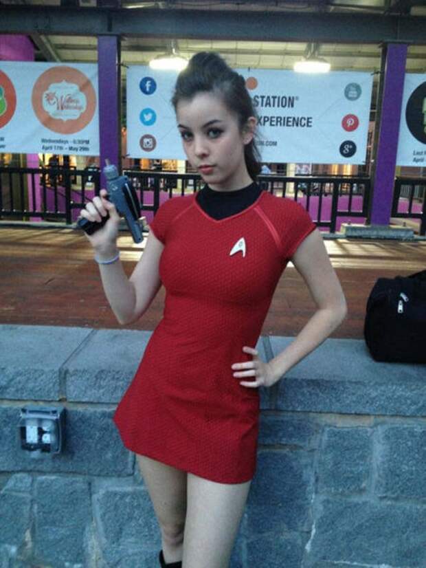 Сексуальные костплейщицы