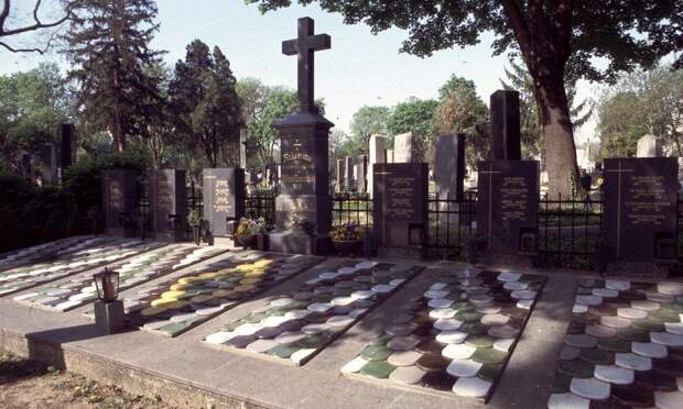 10 самых знаменитых кладбищ cemeteries05 10 самых знаменитых кладбищ