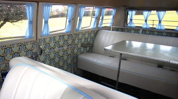 Уникальный Volkswagen Hippie Bus 1964 года продают на аукционе (25 фото+2 видео) Уникальный Volkswagen Hippie Bus 1964 года продают на аукционе (25 фото+2 видео)