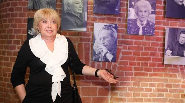 Семья Анны Фроловцевой прокомментировала слухи о госпитализации актрисы