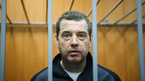 Экс-глава Росграницы Безделов осуждён на 10 лет лишения свободы