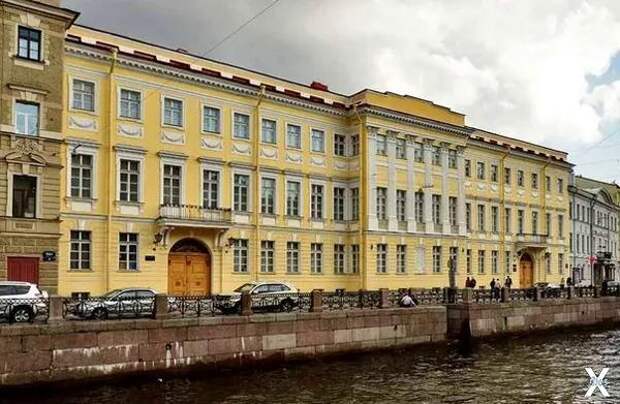 Дом Пушкина на Мойке, где прошли посл...