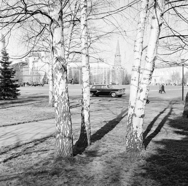 Советская весна в фотографиях
