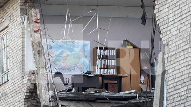 Под завалами офисного здания в Екатеринбурге не оказалось людей