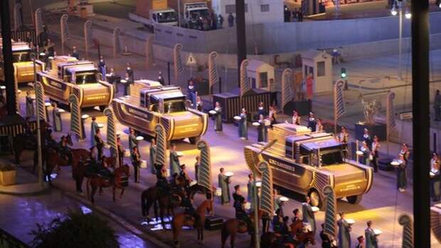 Зачем проводили Золотой парад фараонов в Каире при перемещении мумий в новое здание?