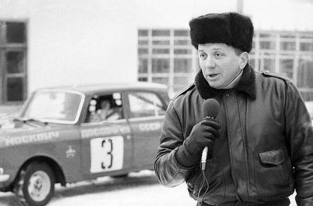 Ведущий телепрограммы "Вираж" Александр Масляков. 17 января 1984 года знаменитости, люди, фото