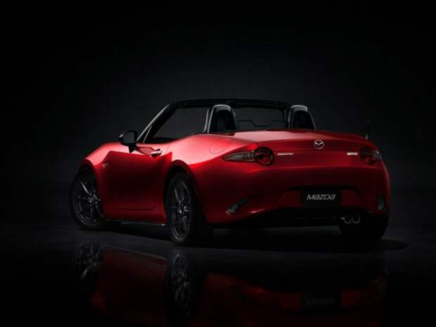 Mazda представила четвертое поколение MX-5 Miata Mazda представила четвертое поколение MX-5 Miata
