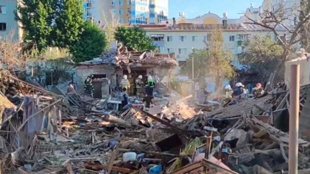 На месте обстрела в Белгороде. Фото: osnmedia.ru