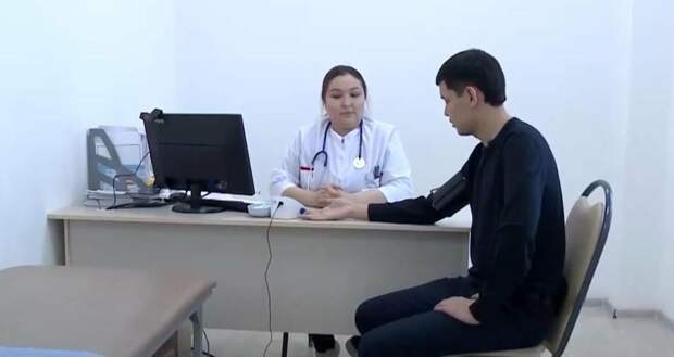 Какие услуги станут бесплатными для всех? В Казахстане реформируют систему ОСМС