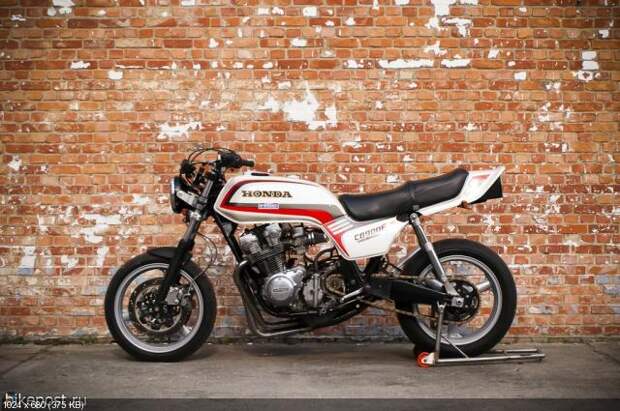 Мотоцикл Honda CB750F Pearly Spencer