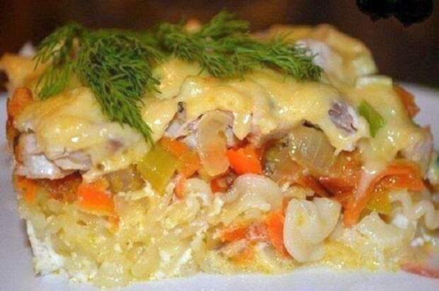 Запеканка из макарон под молочным соусом