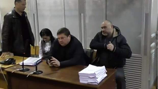 Судебное заседание по избранию меры пресечения Юрию Крысину