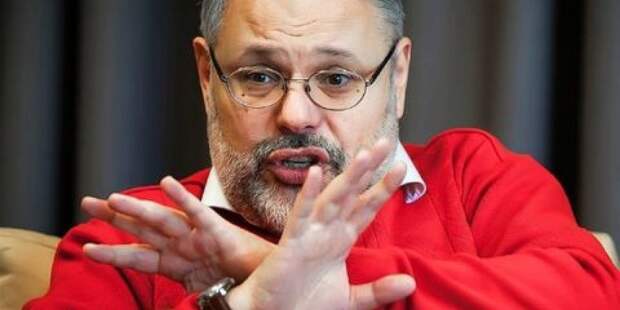 Хазин объяснил, кто стоит за беспорядками в Иране и чем это грозит миру