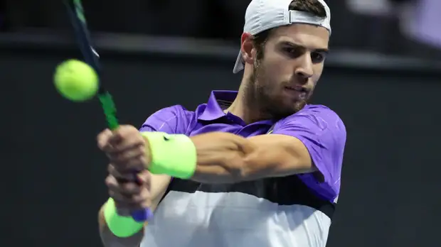 Хачанов победил Фоньини на турнире АТР в Пекине