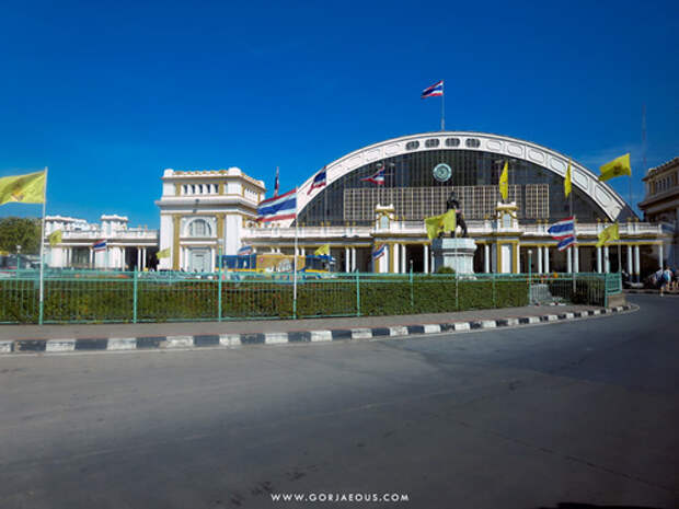 Streets-Bangkok-Thailand-08.jpg